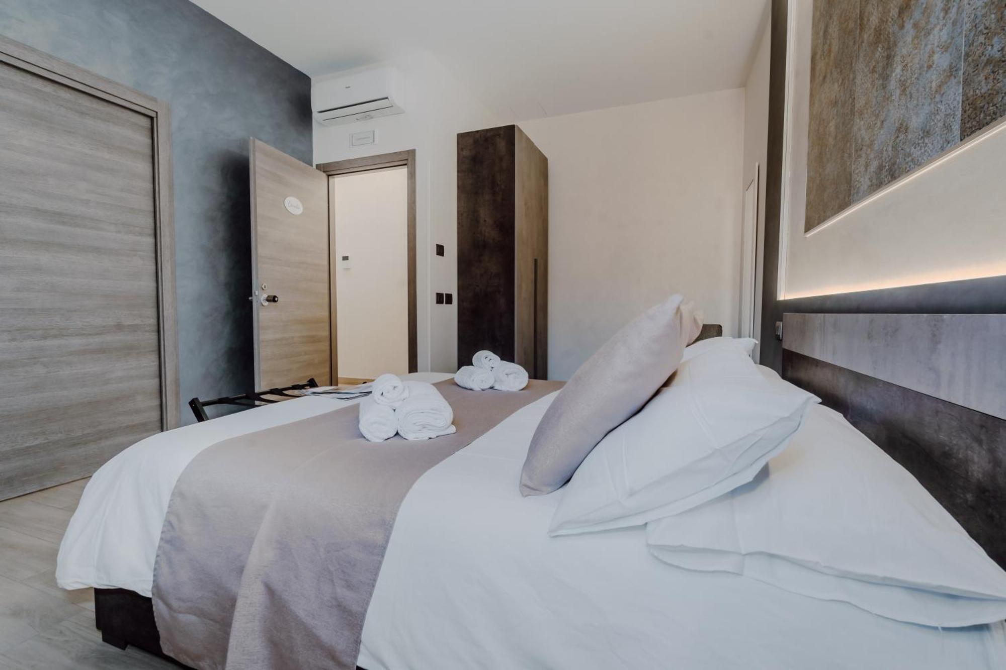 Domus Aeterna - Re Di Roma Hotel Bagian luar foto