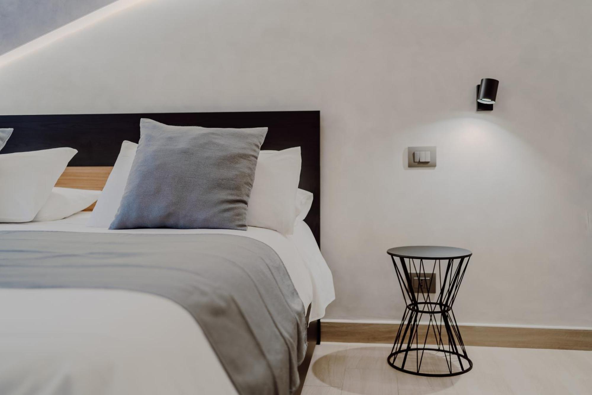 Domus Aeterna - Re Di Roma Hotel Bagian luar foto